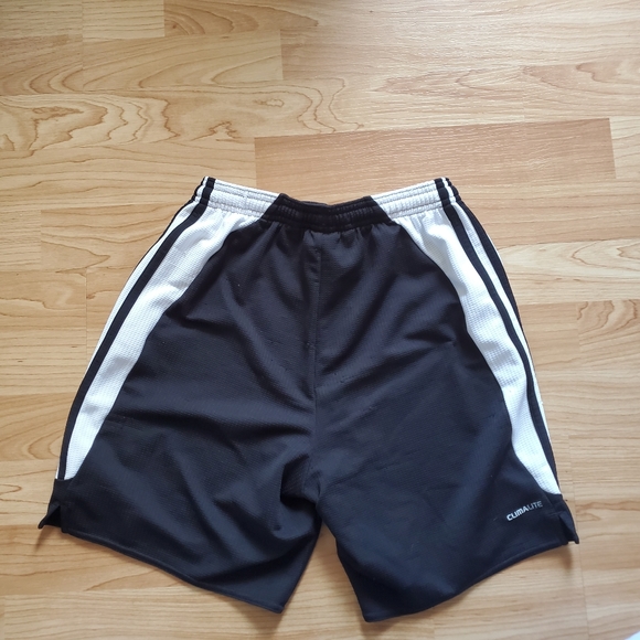 Adidas Soccer shorts - Picture 2 of 3